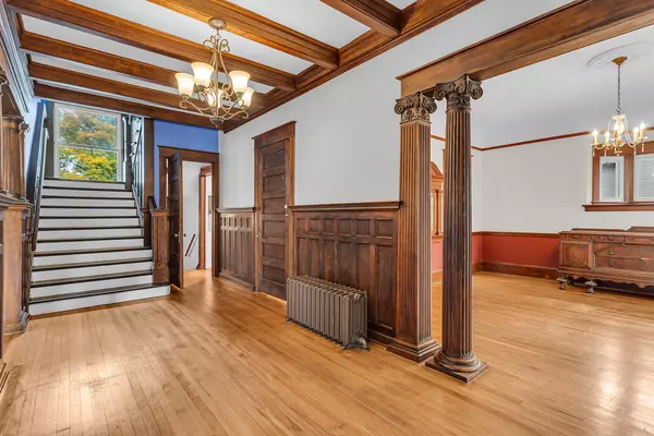 Jackson, MI 49203,1512 W Washington Avenue