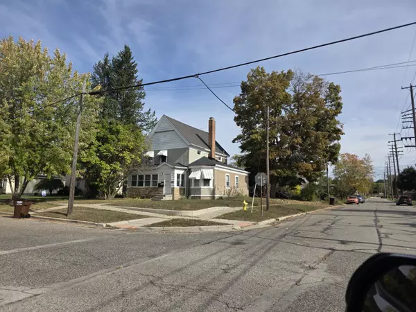 Ypsilanti, MI 48198,202 N River Street