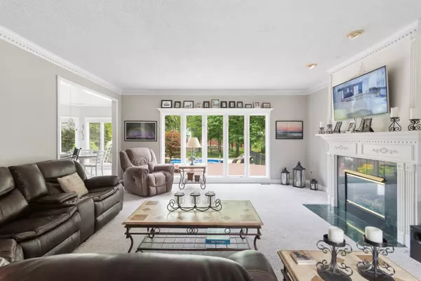 Utica, MI 48317,49112 White Mill Drive