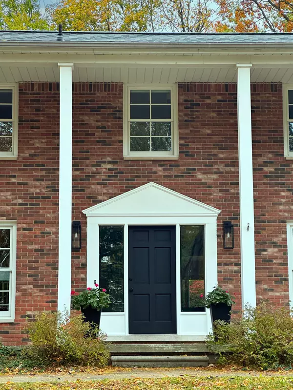 Ann Arbor, MI 48104,3075 Hunting Valley Drive