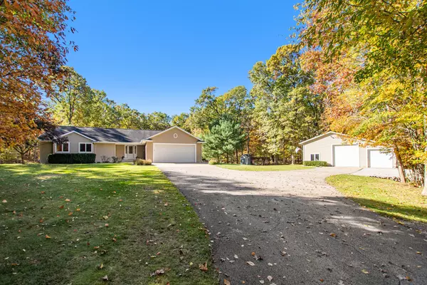 Spring Lake, MI 49456,14550 Tall Timbers