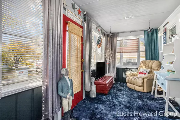 Battle Creek, MI 49015,378 W Goguac W Street