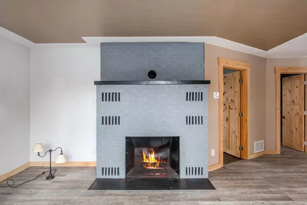 Muskegon, MI 49442,3056 E Apple Avenue