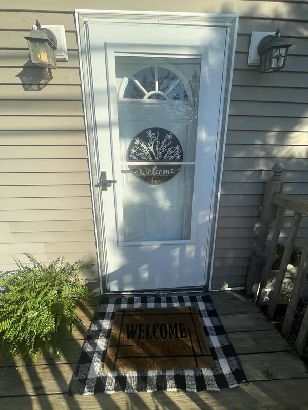 Dowagiac, MI 49047,55063 M 51 N