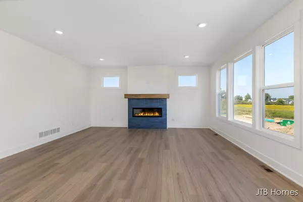 Rockford, MI 49341,6642 Ravine Point NE Drive