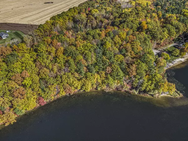 8101 Lincoln Lake NE Avenue, Belding, MI 48809