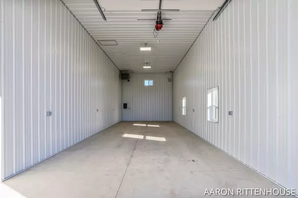 Holland, MI 49423,124 Veterans Drive #150