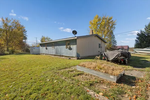 Cedar Springs, MI 49319,15176 Algoma NE Avenue