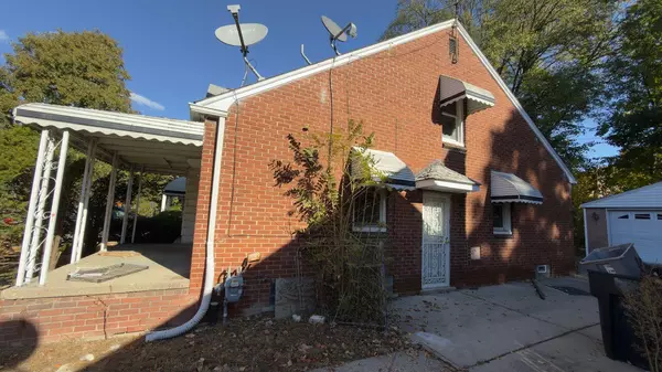 Detroit, MI 48219,19720 Edinborough Road