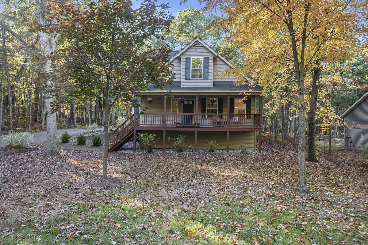 Pentwater, MI 49449,6317 Cheyene Road