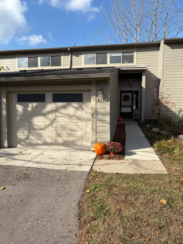 Ann Arbor, MI 48105,611 Watersedge Drive