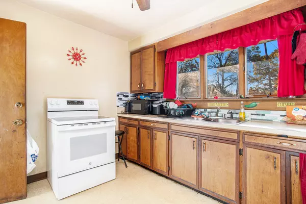 Albion, MI 49224,28491 C N Drive