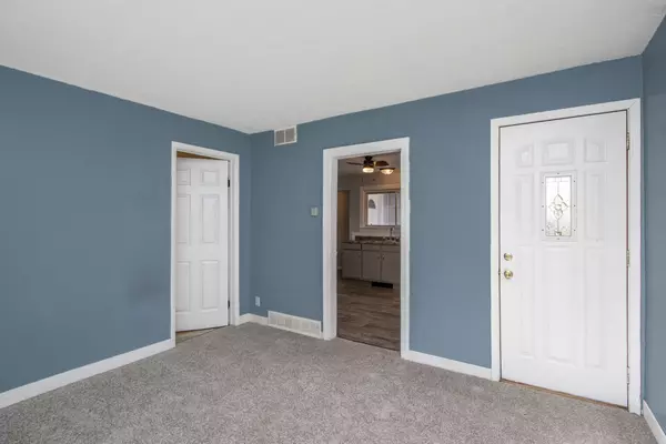 Lawton, MI 49065,322 S Nursery Street