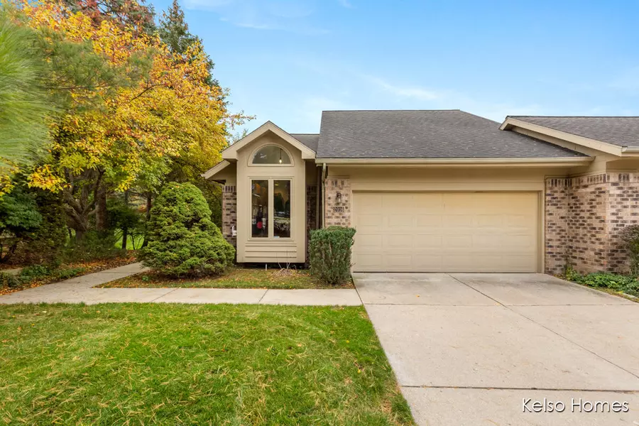 2016 Tall Meadow NE Street, Grand Rapids, MI 49505