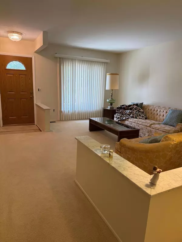 Sterling Heights, MI 48312,14650 Edshire Drive