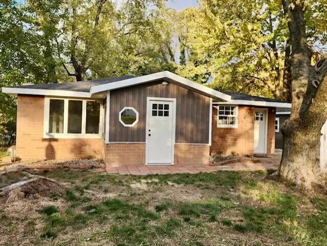 1201 Summer Street, Benton Harbor, MI 49022