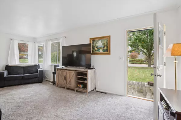 Marshall, MI 49068,217 W Hughes Street