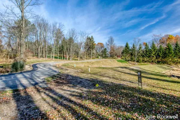 Grand Rapids, MI 49525,639 Crahen NE Avenue