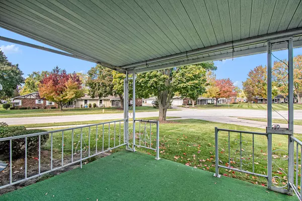 Grand Rapids, MI 49508,5166 Southglow SE Court