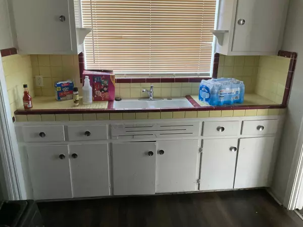 Detroit, MI 48223,15836 Heyden Street