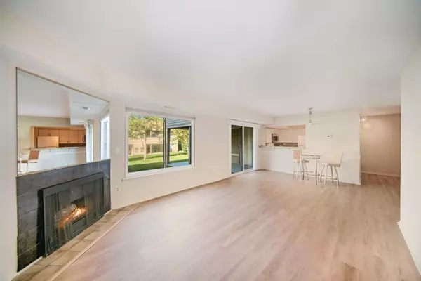 Ann Arbor, MI 48104,275 Briarcrest Drive #185