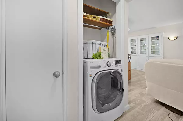 Jenison, MI 49428,7405 Pine Grove Drive