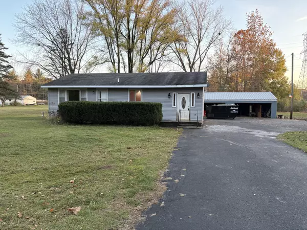 460 Indian Lakes NW Road, Sparta, MI 49345