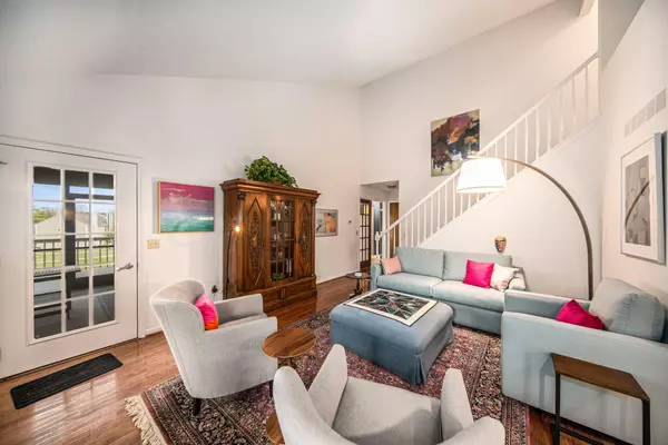 Ann Arbor, MI 48103,526 Galen Circle