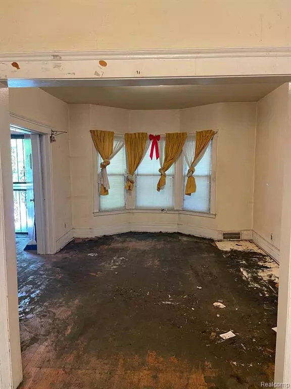 Detroit, MI 48214,3816 Montclair Street