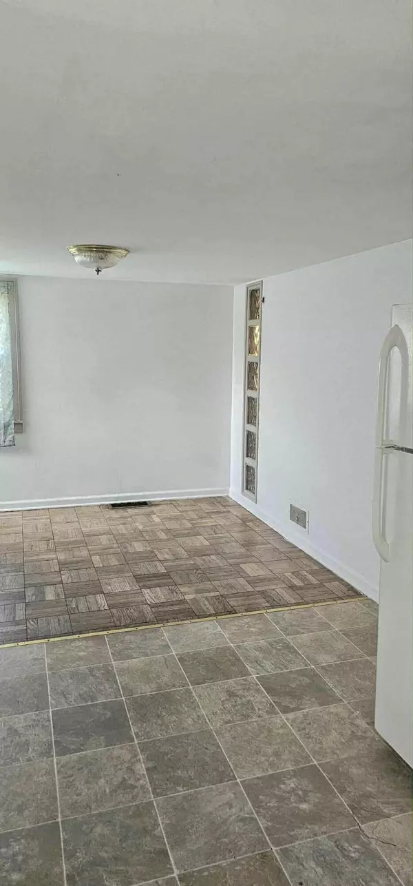 421 Prospect Avenue, Alma, MI 48801