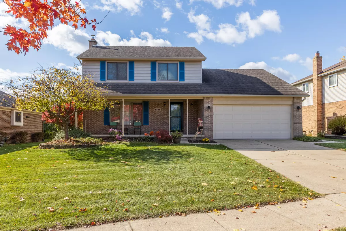 Saline, MI 48176,1388 S Hidden Creek Drive