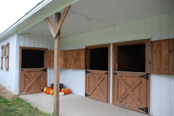 Ada, MI 49301,2975 #4 Boynton NE Avenue