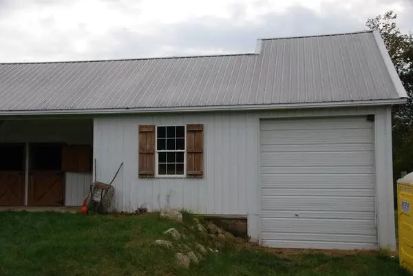 Ada, MI 49301,2975 #4 Boynton NE Avenue