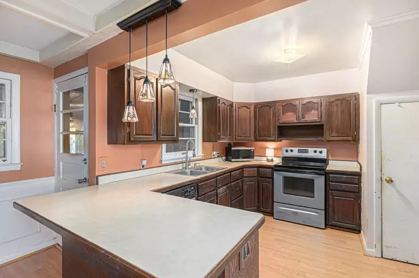 Holt, MI 48842,1880 Phillips Avenue