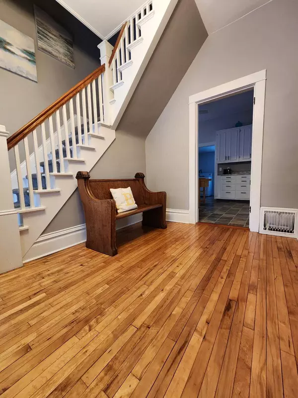 Manistee, MI 49660,146 Jackson Street