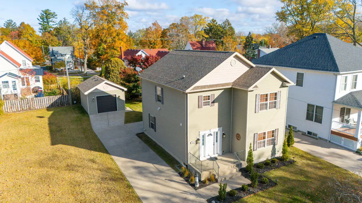 South Haven, MI 49090,317 Monroe Street