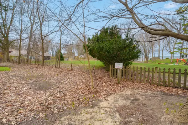 Coloma, MI 49038,4890 M-63