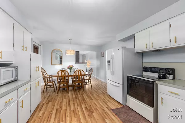 Zeeland, MI 49464,4141 72nd Avenue