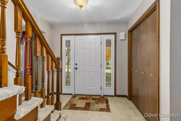 Grand Rapids, MI 49505,1336 Banbury NE Avenue