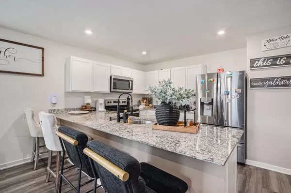 Kalamazoo, MI 49048,4269 Wild Meadow Street