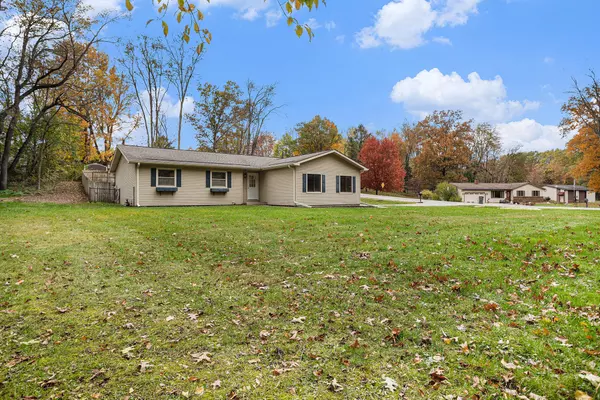 Three Rivers, MI 49093,14694 Coon Hollow Road