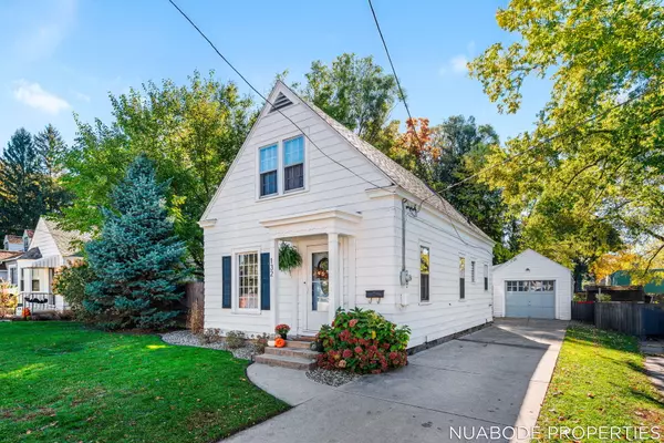 Grand Rapids, MI 49505,132 Graceland NE Street