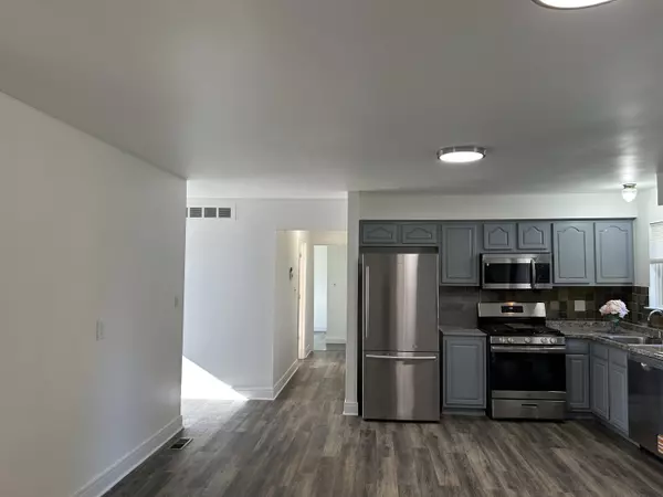 Sterling Heights, MI 48313,12757 De Cook Drive