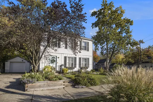 Grand Rapids, MI 49504,903 9th NW Street