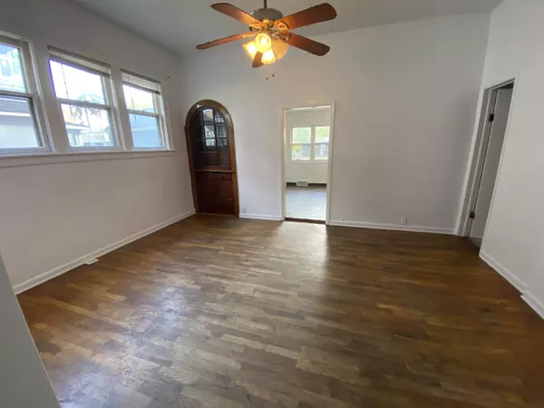 Kalamazoo, MI 49008,529 Wheaton Avenue