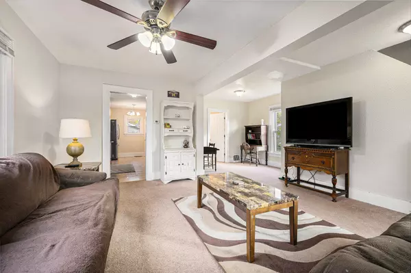 Centreville, MI 49032,424 N Dean Street