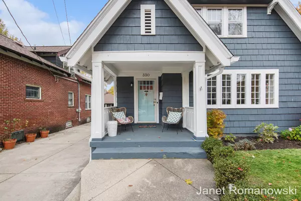 East Grand Rapids, MI 49506,330 Rosewood SE Avenue