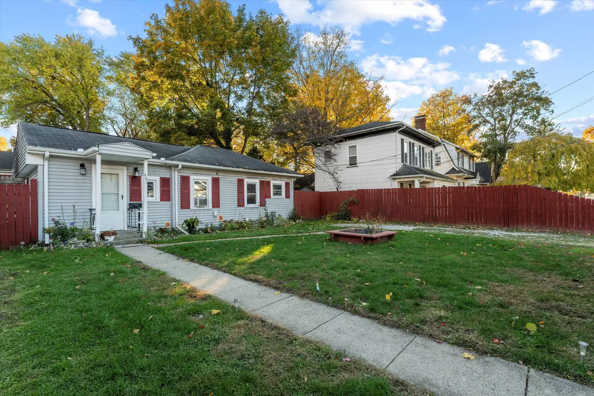 Buchanan, MI 49107,401 W Third Street