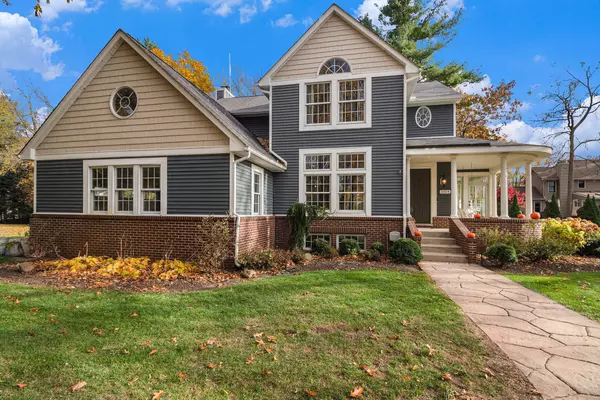 Brighton, MI 48116,5054 Willow Grove Lane