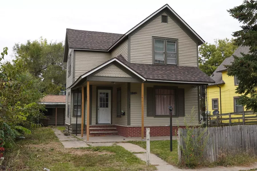 1109 Hays Park Avenue, Kalamazoo, MI 49001